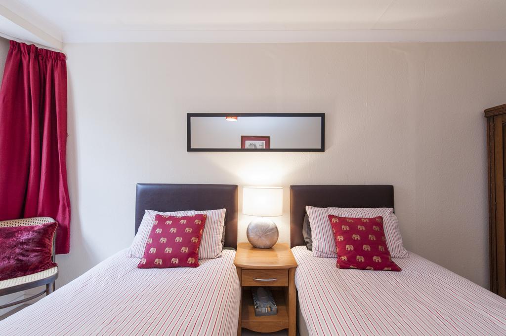 Writers View, Royal Mile Apartment Edinburgh Luaran gambar
